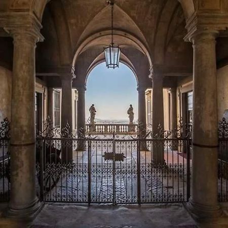 Palazzo Terzi Bed & Breakfast แบร์กาโม ภายนอก รูปภาพ